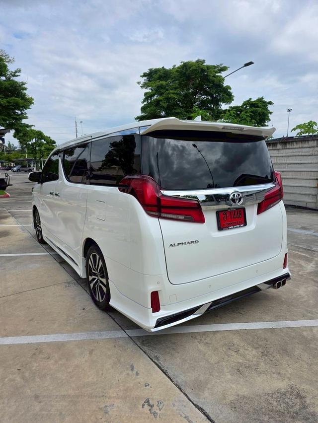 Toyota ALPHARD 2.5SC PACKAGE สีขาว ปี 2022 ไมล์ 62,000 กม.  4
