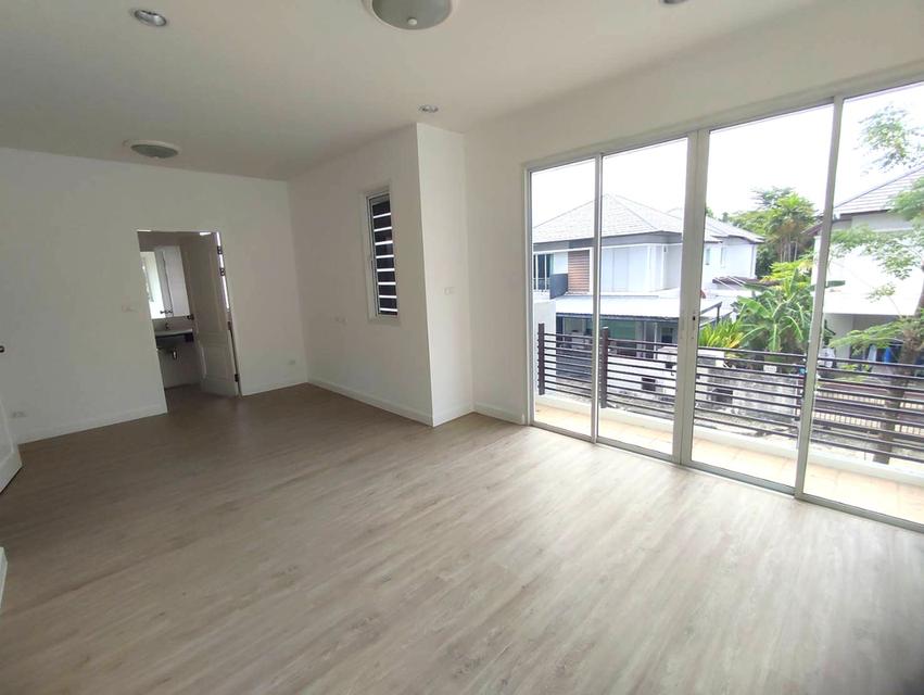 ขาย / ให้เช่า บ้านเดี่ยวสุดสวย ในโครงการบลูลากูน 1 บางนาตราด กม.8 4