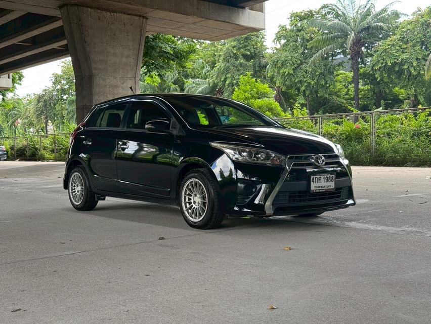 ขายรถ Toyota Yaris 1.2G ปี 2015 สีดำ เกียร์ออโต้