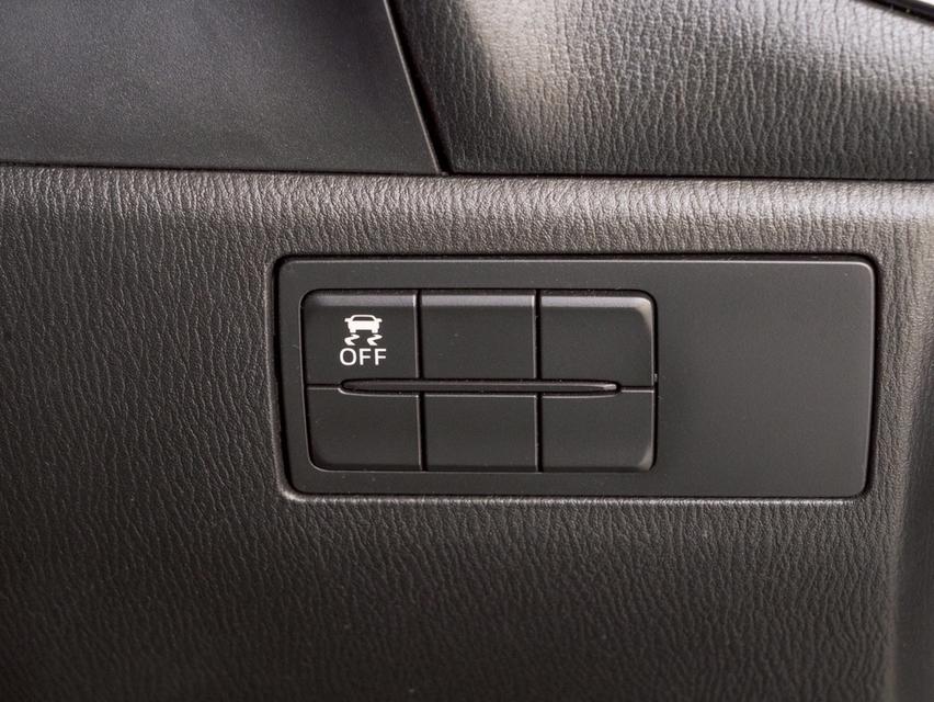 รหัสรถ 12AT520 Mazda 3 2.0 C | ปี : 2014 15