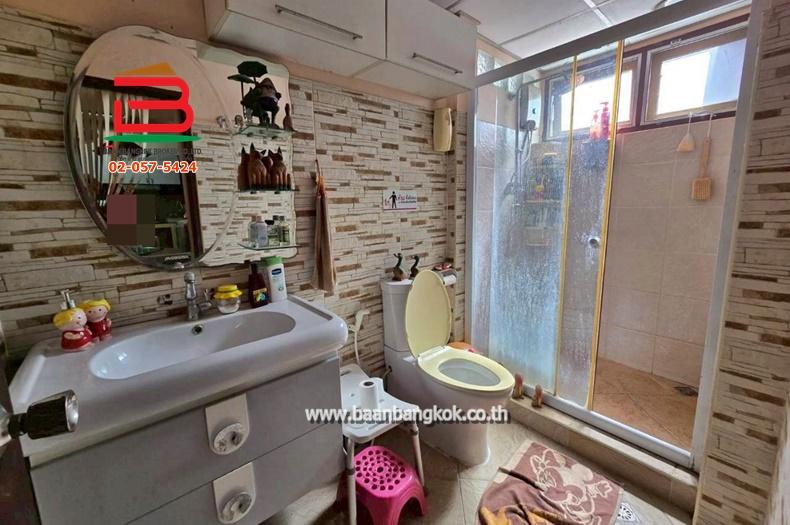 ที่ดินพร้อมบ้าน ซอยแจ้งวัฒนะ-ปากเกร็ด 6 เนื้อที่ 101 ตรว. (ใกล้ท่าน้ำปากเกร็ด) ถนนแจ้งวัฒนะ ตำบลปากเกร็ด อำเภอปากเกร็ด นนทบุรี 12