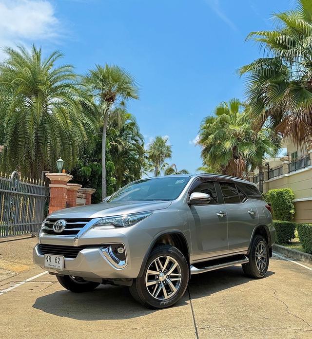 รหัสรถ CH62 TOYOTA FORTUNER 2.4G 2WD AT ปี 2020 1