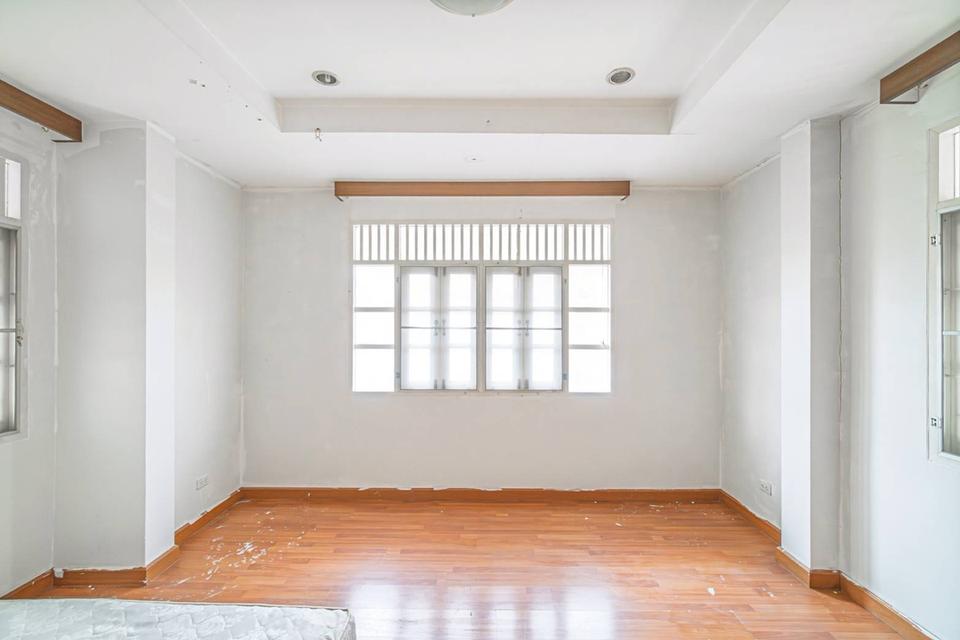 ขายบ้านเดี่ยว ลำลูกกา คลอง 4 ราคาต่ำกว่าประเมิน | เจ้าของขายเอง | พร้อมโอน ขายบ้านเดี่ยว 2 ชั้น 12