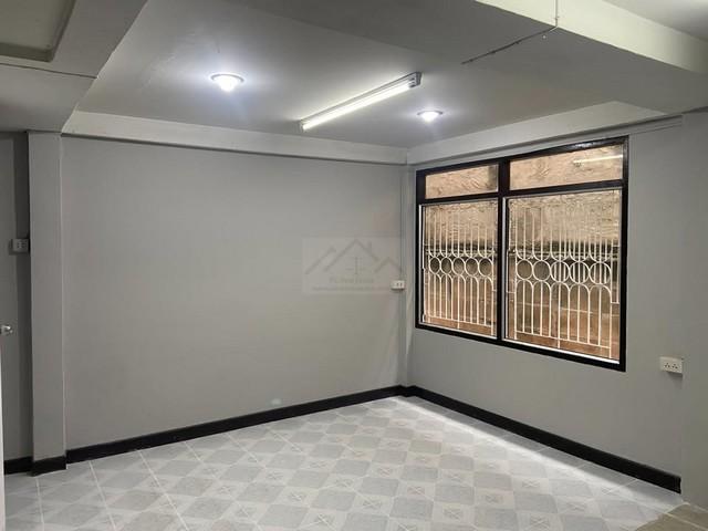 ให้เช่าบ้านเดี่ยว 2 ชั้น 75 ตร.ว. ถนนพระรามเก้าซอย 62 เสรี 8 ใกล้เดอะไนน์ พระราม 9 6