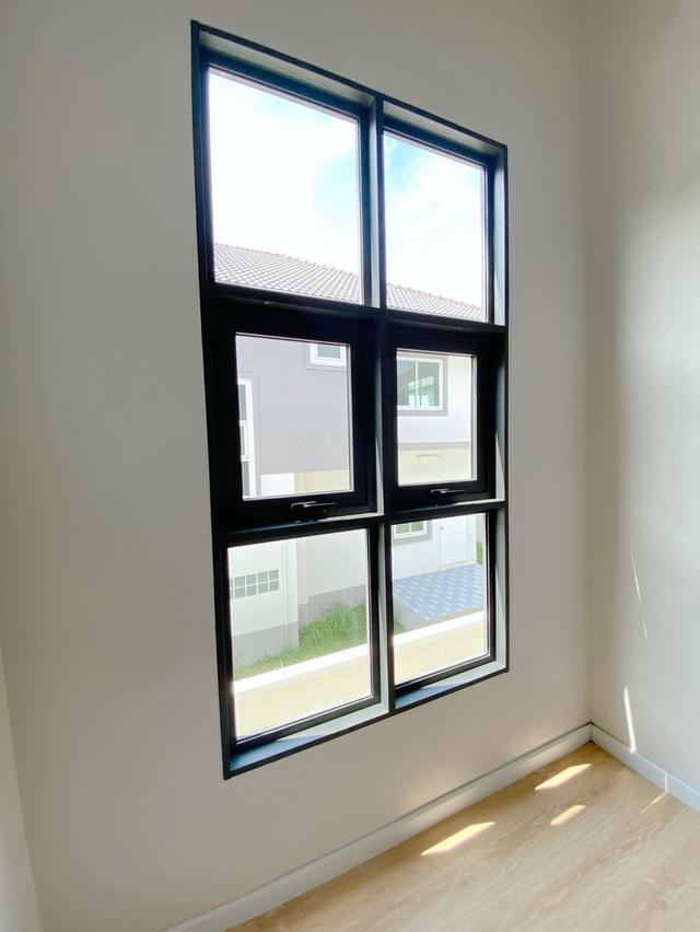 ขายด่วน บ้านหลังเดี่ยว ติดถนนใหญ่ไม่ต้องเข้าซอย 7