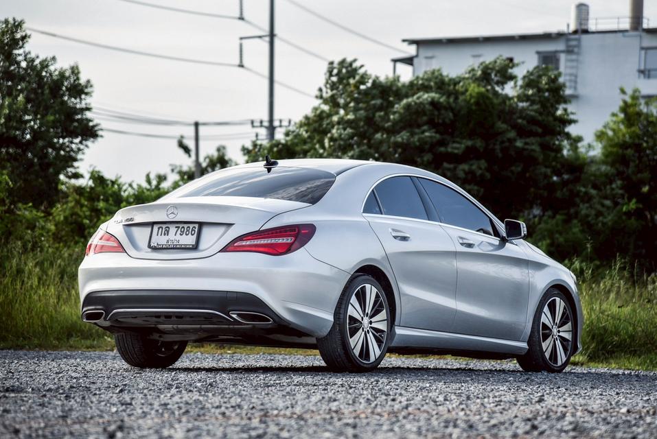 Mercedes-Benz CLA250 AMG Dynamic [W117] AT 2017 พร้อมขับ 3
