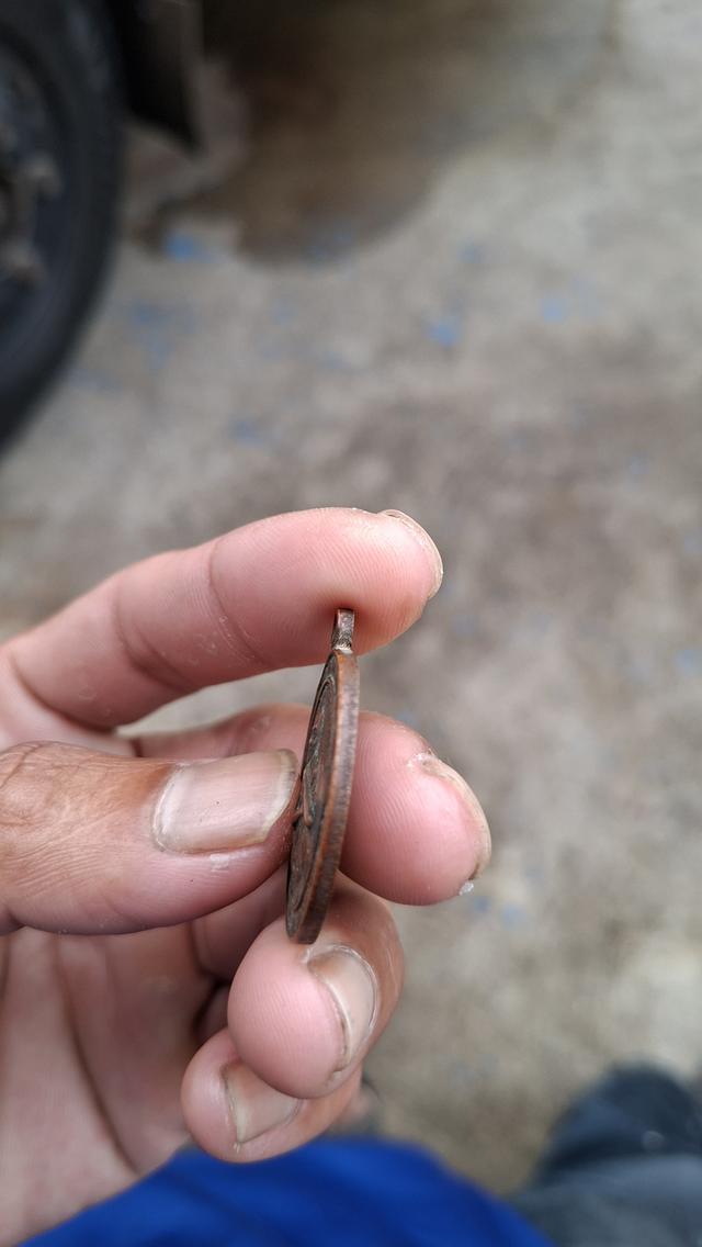 หลวงพ่อคูณปี2538 รุ่นที่ระลึกสรงน้ำ๑๔เมษายน ๒๕๓๘