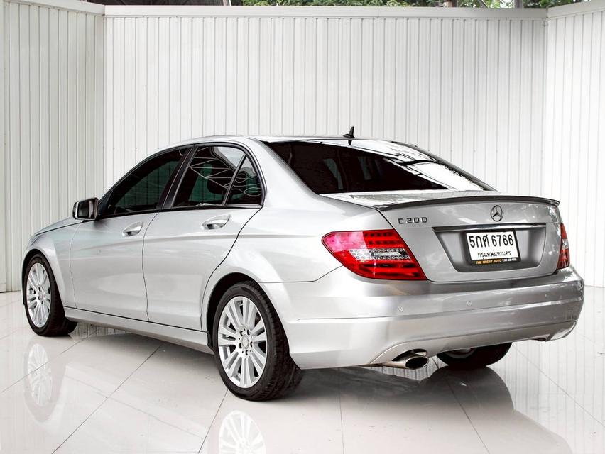 BENZ C200 CGI BlueEFFICIENCY ปี 2013 6