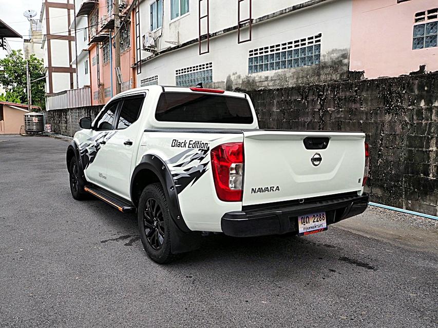 NISSAN NAVARA NP300 2.5 E DOUBLE CAB CALIBRE BLACK EDITION ปี 2020 5