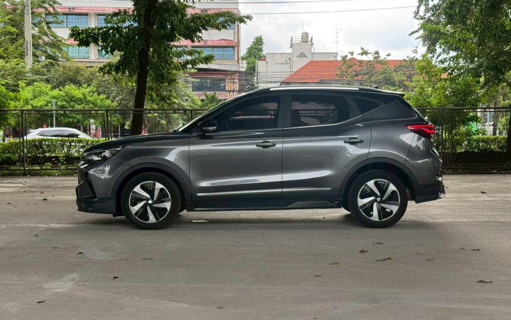 MG VS HEV 1.5 X ปี 2023  3