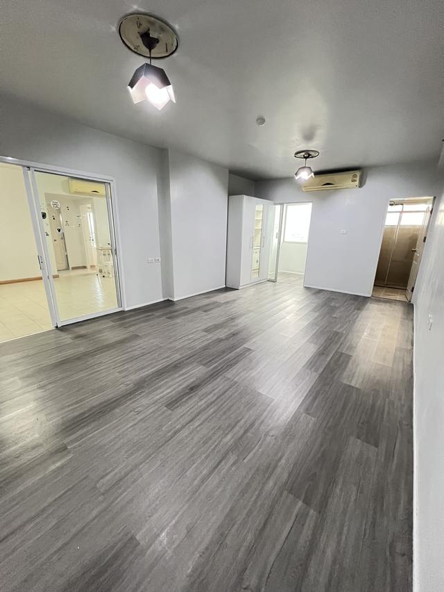 condo 112 sq.m. 2 bedrooms 2 bathrooms 4