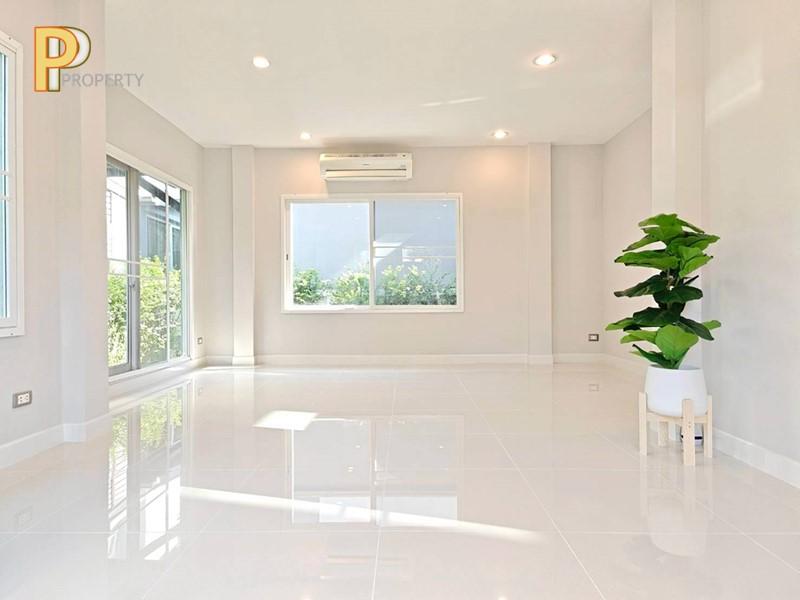 บ้านเดี่ยว Luxury Home รีโนเวทใหม่ทั้งหลัง พร้อมอยู่ โครงการ Centro ศรีนครินทร์–บางนา ประเวศ กรุงเทพมหานคร 5