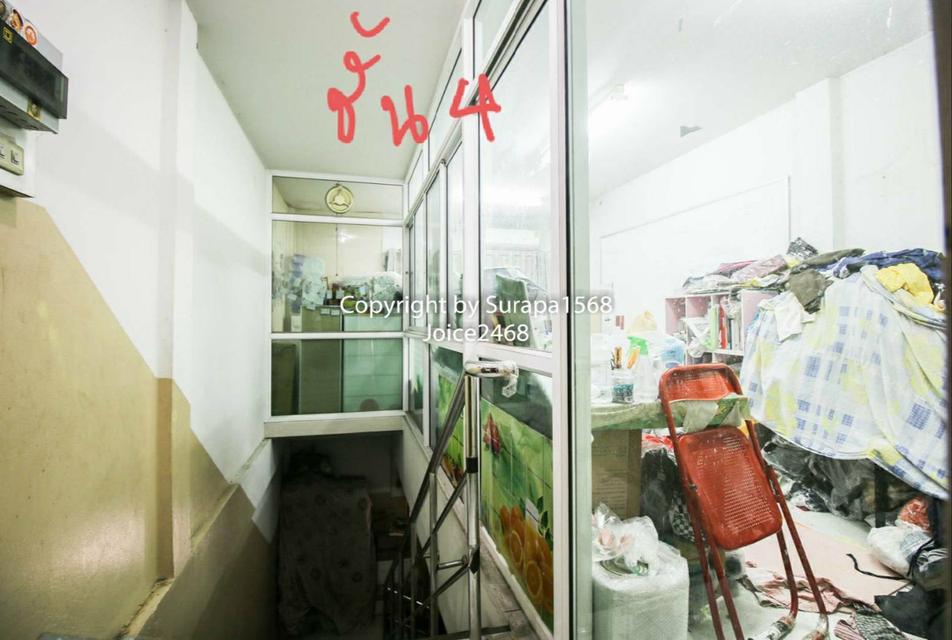 อาคารพาณิชย์ เนื้อที่ 22.6 ตร.วา ตลาดพลู-รัชดา - อาคาร 4 ชั้น กับ 1 ชั้นลอย ทุกชั้น มีห้องน้ำ - จอดรถยนต์ด้านหน้าได้ 3 คัน - 6.9 ลบ. 2