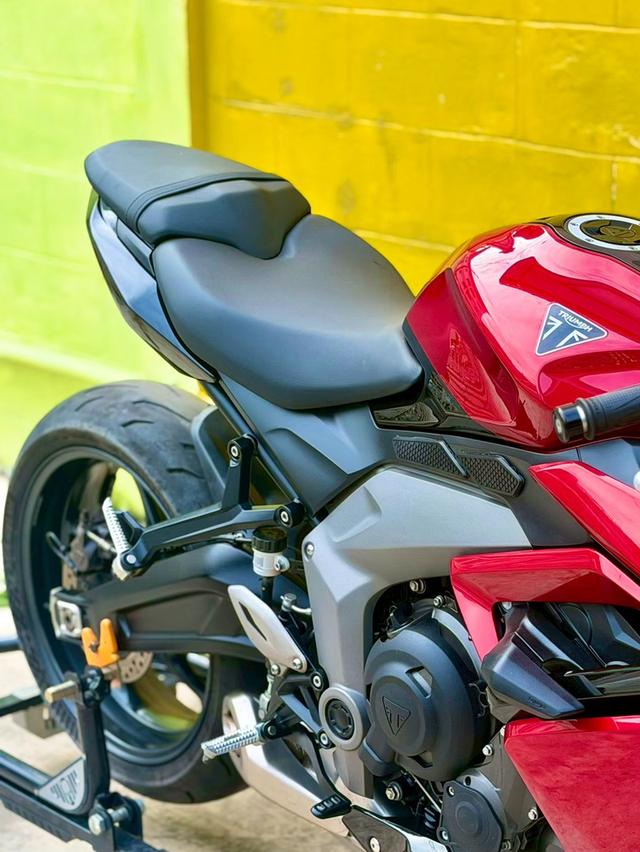 รถบิ๊กไบค์ Triumph Daytona 660 รูปที่ 8