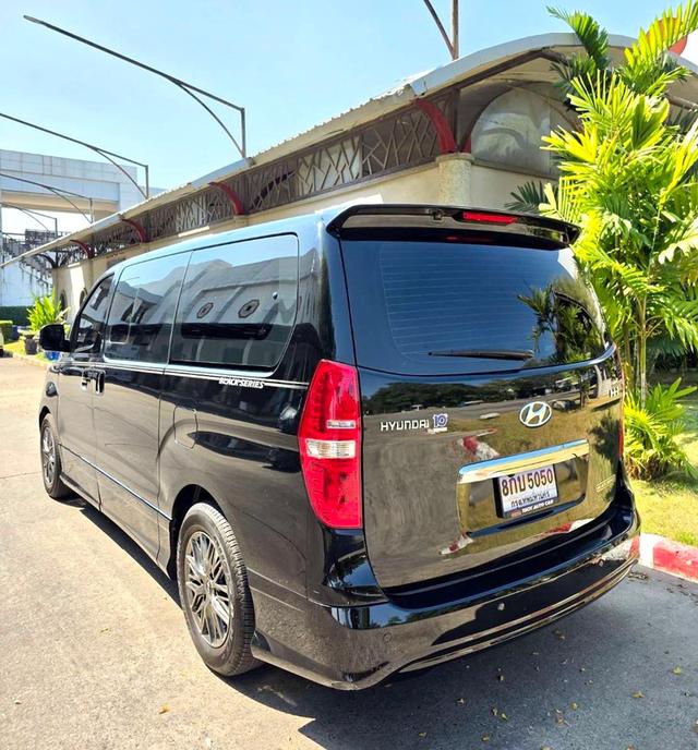 Hyundai H1 2.5 Black Series 10Aniversary สีดำ  ปี 2018 ไมล์ 68,000กม.  4