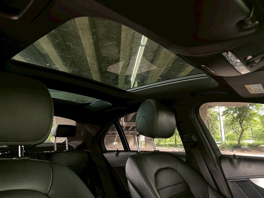 รหัสรถ WMT3439 BENZ C250 AMG ปี 2015  7