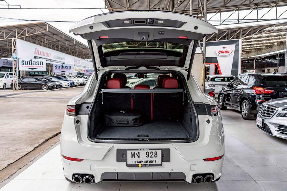 รหัสรถ NP6998 BENZ GLC250 Coupe 4MATIC 2019 9