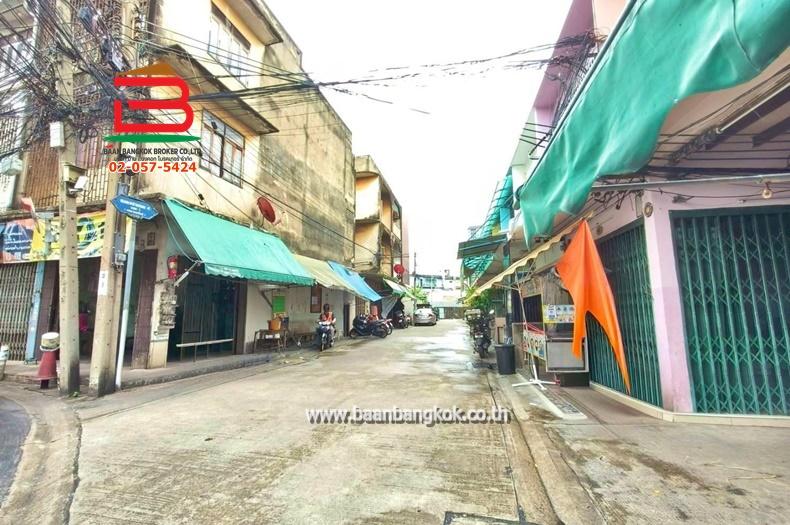 อาคารพาณิชย์ ซอยเพชรเกษม 4 แยก 1 เนื้อที่ 11.1 ตรว. ถนนเพชรเกษม แขวงวัดท่าพระ เขตบางกอกใหญ่ 12