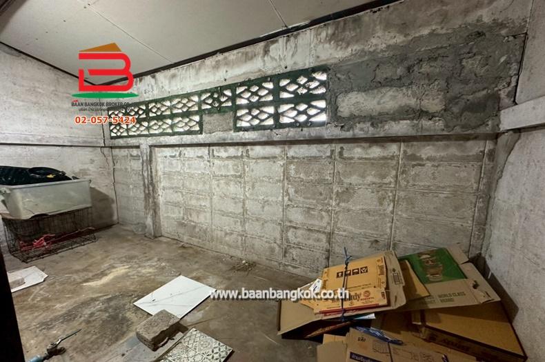 ทาวน์เฮาส์ หมู่บ้าน เจษฎา 6 เนื้อที่ 16 ตรว. ถนนพหลโยธิน ต.ลำไทร อ.วังน้อย จ.อยุธยา 6