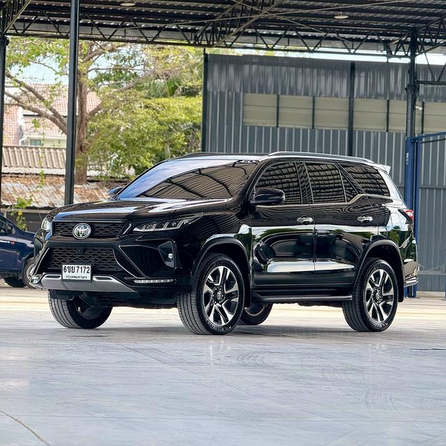 รหัสรถ 12AT7172 Toyota Fortuner 2.8 Legender Black Top 4WD | ปี : 2023