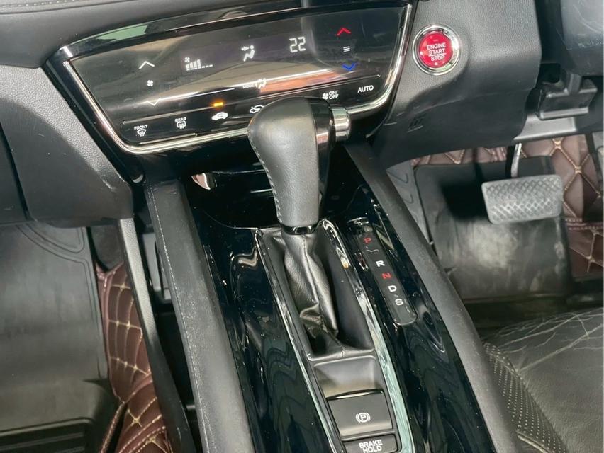 รหัสรถ WRT2611 2015 Honda HR-V 1.8 ELตัวท๊อปสุด แต่งเป็นตัว RS 9