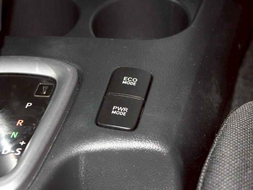 ขาย Toyota Revo 2.4E ปี19 11