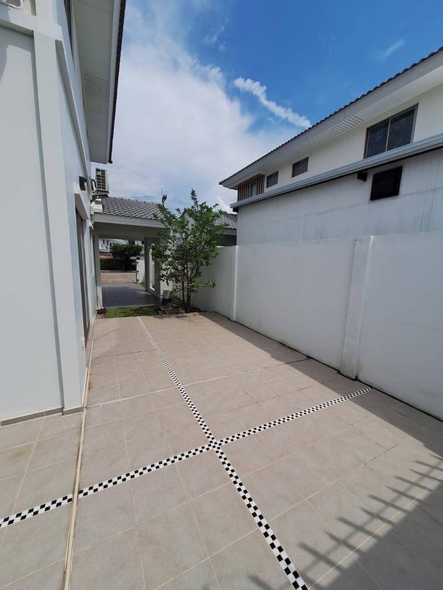 ให้เช่าบ้านเดี่ยว 2 ชั้น ขนาด 69.7 ตร.วา หมู่บ้าน life in the garden บ้านฉาง  ติดถนนสุขุมวิท เดินทางสะดวก 5