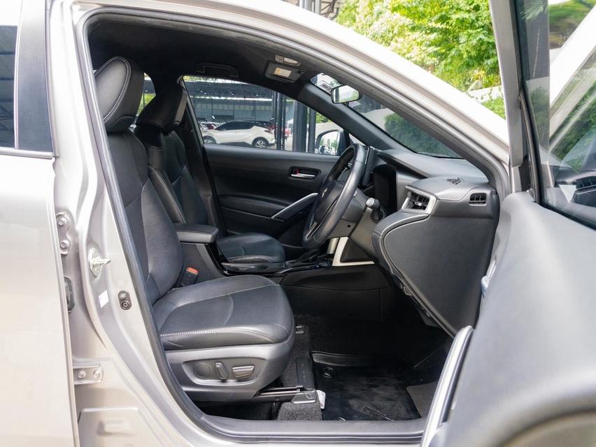 TOYOTA COROLLA CROSS 1.8 HYBRID PREMIUM SAFETY 2021Corolla Cross ตัวท็อป Hybrid ประหยัด 20-23 กม/ลิตร ขับสบาย รูปที่ 14