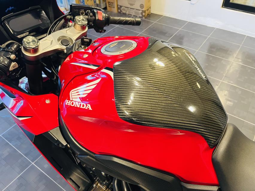 Cbr650r/2019 17