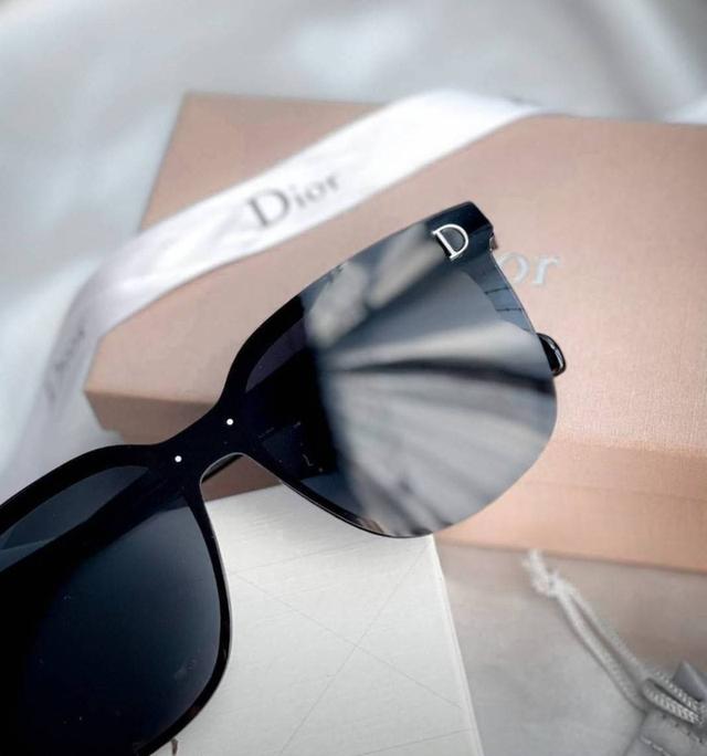 แว่นกันแดดDior 7