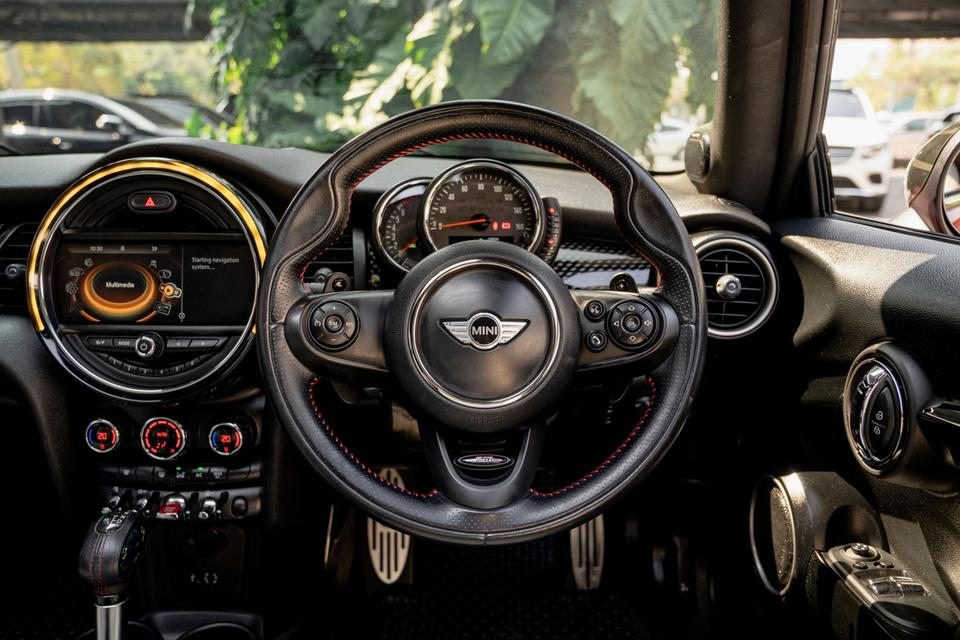 MINI Cooper S F56 ปี 2015 โฉม F56❤️‍🔥𝐌𝐢𝐧𝐢 𝐂𝐨𝐨𝐩𝐞𝐫 𝐒 เข้าแล้วค่า งานดี ราคามิตรภาพสุดๆ 🌈 4