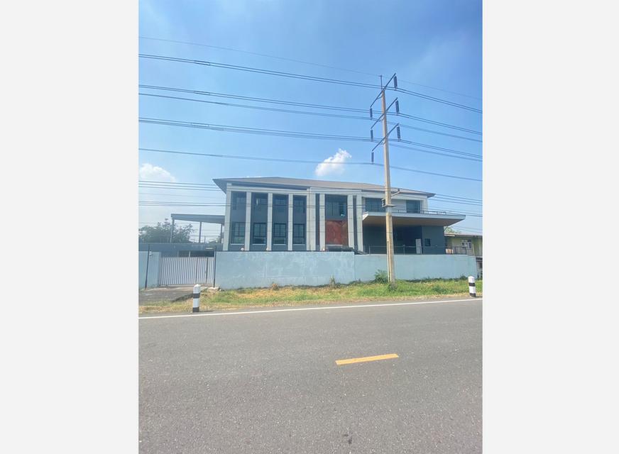 ขายอาคารพาณิชย์ ใกล้ทางด่วนบางพูน มีลิฟท์โดยสาร ถนนรังสิต-ปทุมธานี (346) ตำบลบ้านกลาง เมืองปทุมธานี 1