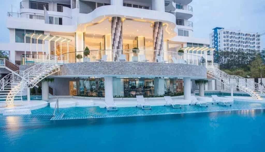 ขายคอนโด Residence at Dream หรือ(ลารอยัลบีข)ชั้นแต่ละชั้นจะมีแค่5ห้อง 2