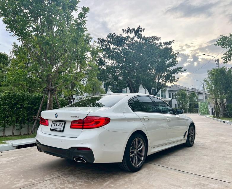 รหัสรถ AP322 BMW 520 d M-Sport ปี 2020
