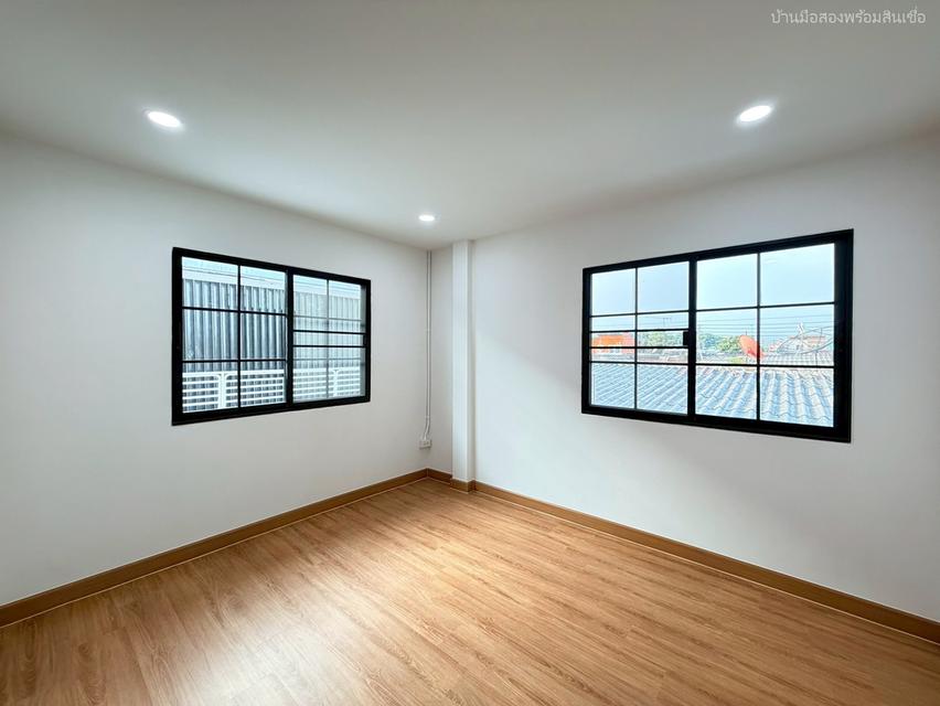 หมู่บ้านเฟรนชิฟ ประเสริฐมนูกิจ 29 แยก 2 14