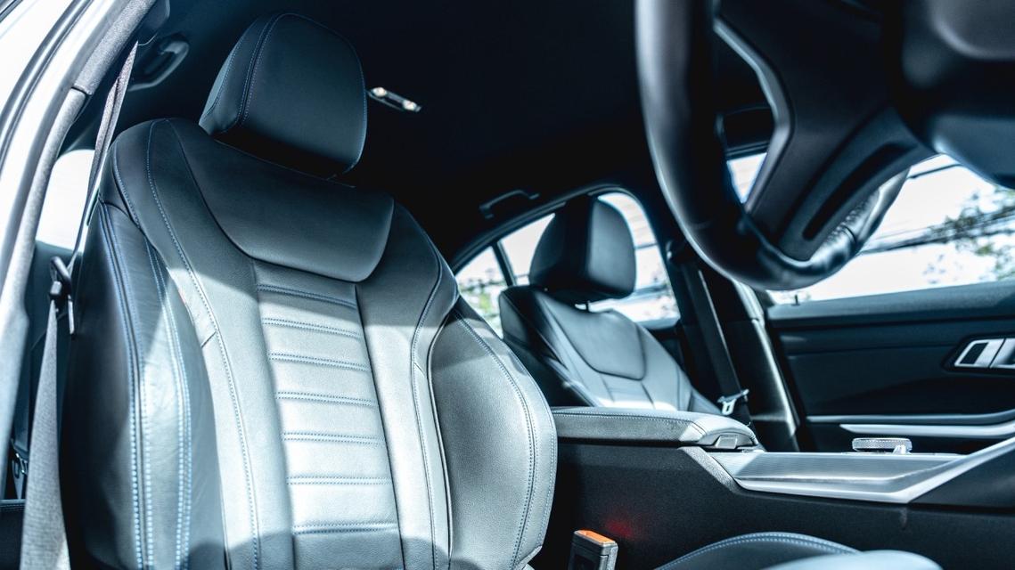 BMW 320D M-Sport (LCI) 2024 รูปที่ 11