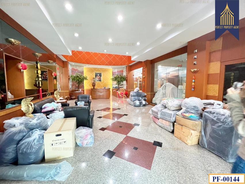 ขาย อาคารโกดัง โรงงาน พร้อมออฟฟิศ มีใบ รง.4 บางขุนเทียน 3