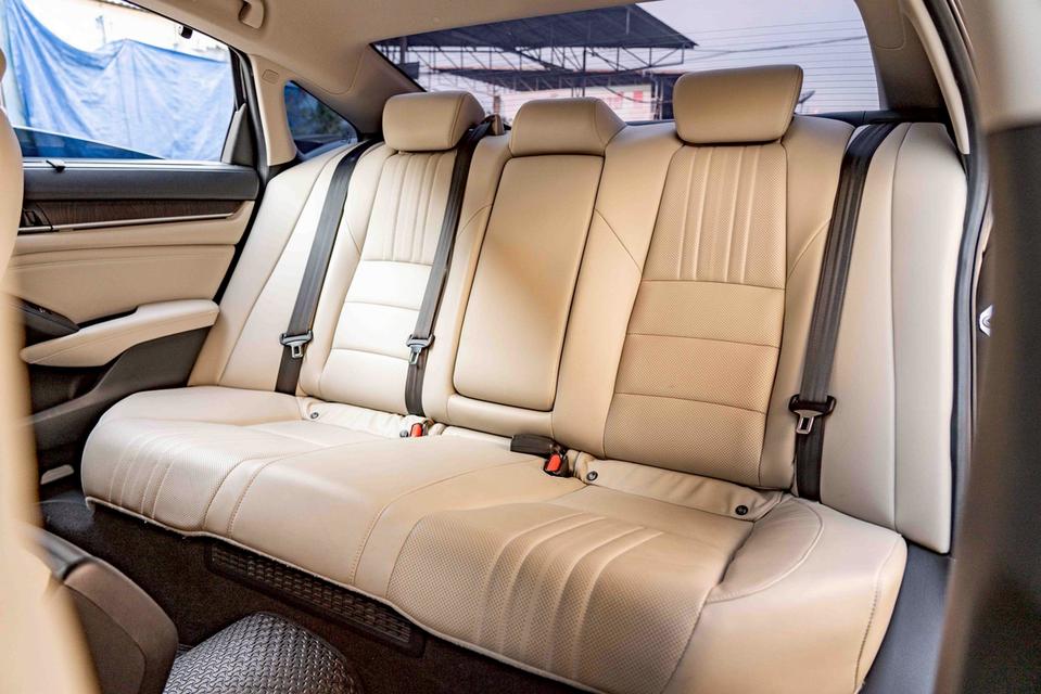 รหัสรถ NP3397 รุ่นรถ : HONDA ACCORD 2.0HYBRID ปีรถ : 2019 รูปที่ 15
