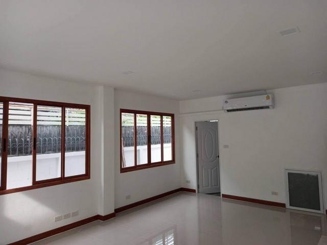 ให้เช่าบ้านเดี่ยว ที่ดินขนาด 90 ตารางวา พงษ์เพชรนิเวศน์ ถนนประชาชื่น ใกล้จตุจักร ใกล้สถานีสายแดงสถานีจตุจักร 12