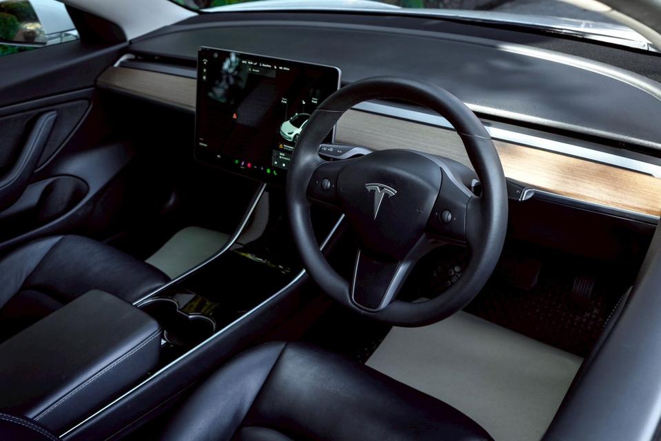 Model Y 2023 Long Range ไมล์ 69,000 km. 11