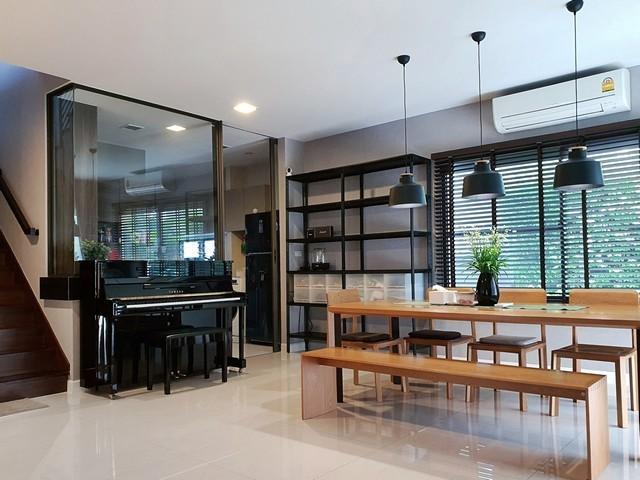 ให้เช่าบ้านเดี่ยว 2 ชั้น โครงการมัณฑนา เลค วัชรพล สุขาภิบาล5 - สายไหม ใกล้ทางด่วน 6