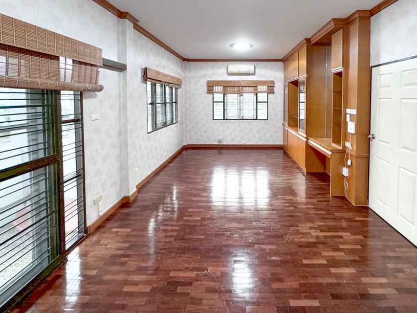 ขายบ้านเดี่ยว หมู่บ้านประดับดาว 1-4 ท่าอิฐ ราชพฤกษ์ นนทบุรี 15