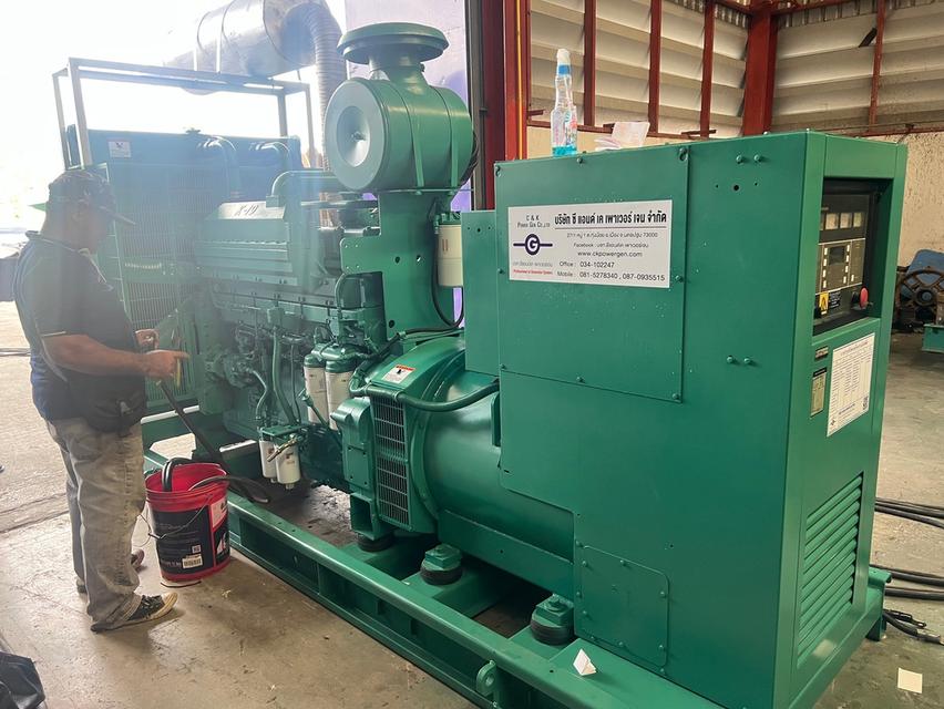 เครื่องปั่นไฟคัมมิ่นส์มือสอง 500Kva USA ไส้หม้อน้ำทองแดงใหม่ 