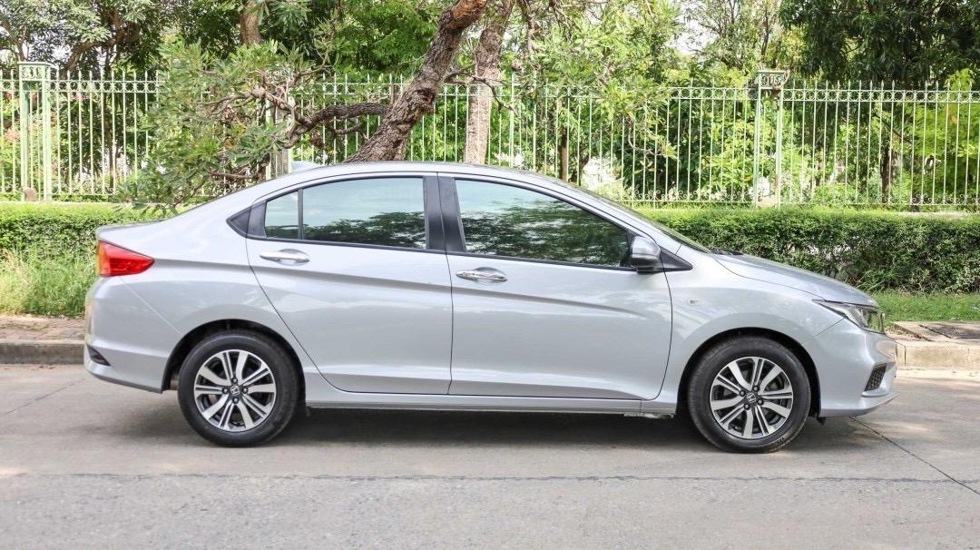 Honda CITY 1.5 V+ ปี 2019 สี เทา  3