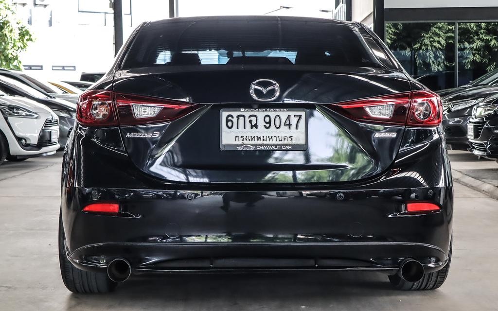 ขาย MAZDA 3 2.0 S โฉม 4Dr ปี 2017