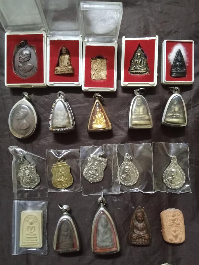 หลวงปู่โต้ะ ขายเหมา80องค์2,200 3