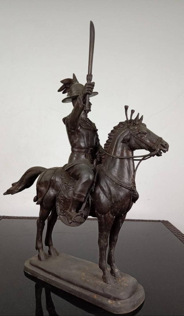 625.พระบรมรูปหล่อสมเด็จพระเจ้าตากสินมหาราช ทรงม้าศึก 6