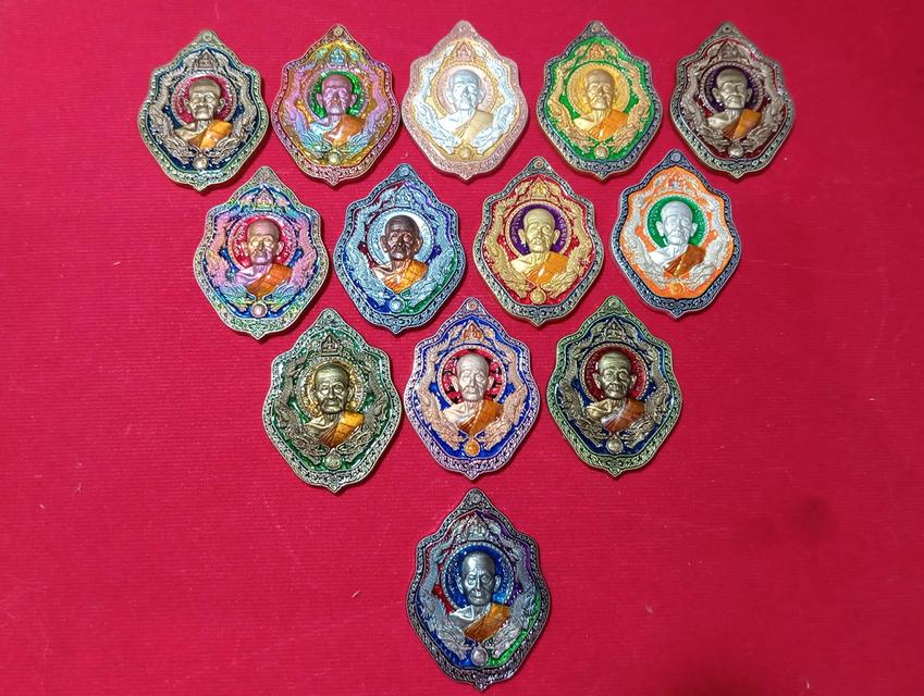 พระเหรียญพระปิดตาต่างมากมาย รูปที่ 3