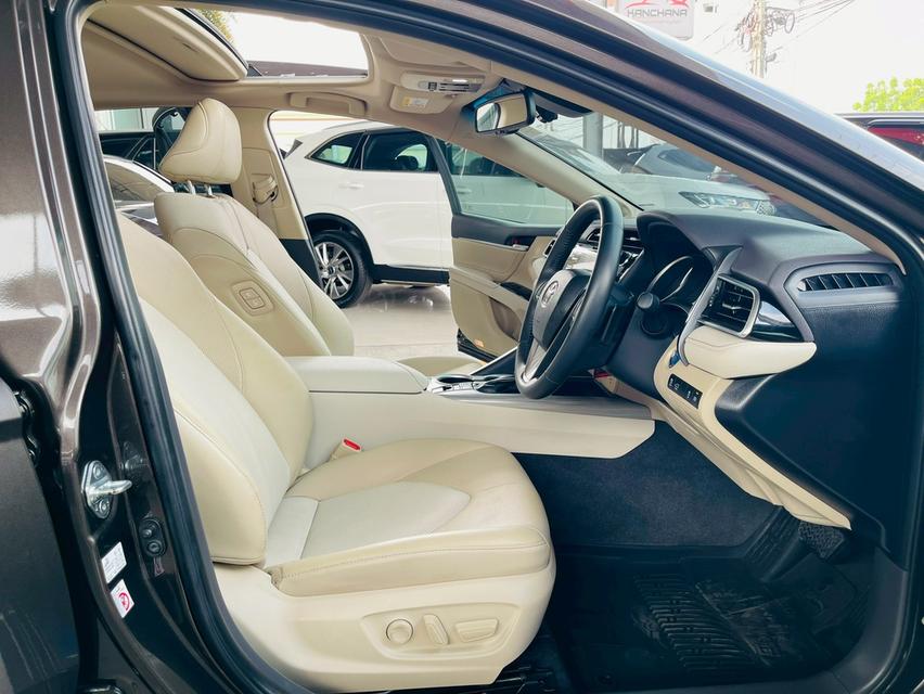 TOYOTA CAMRY HYBRID PREMIUM SUNROOF 2019  16