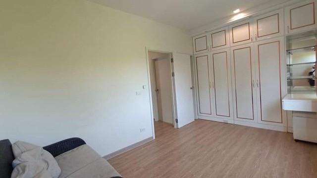ให้เช่าทาวน์โฮม 3 ชั้น ย่านพัฒนาการตัดใหม่ Eigen Premium Townhome ซอยพัฒนาการ 99 เฟอร์ครบ 4 ห้องนอน ใกล้สวนหลวง ร.9  4